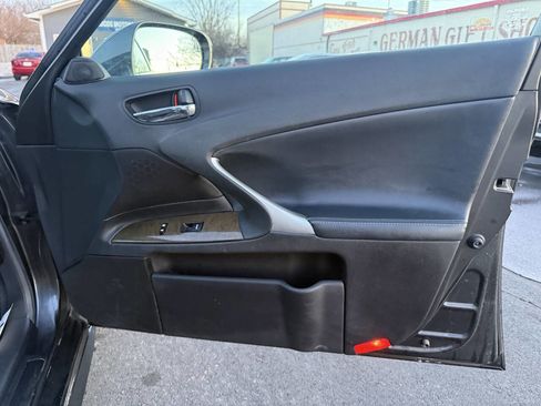 Used 2010 Lexus IS 250 image 21