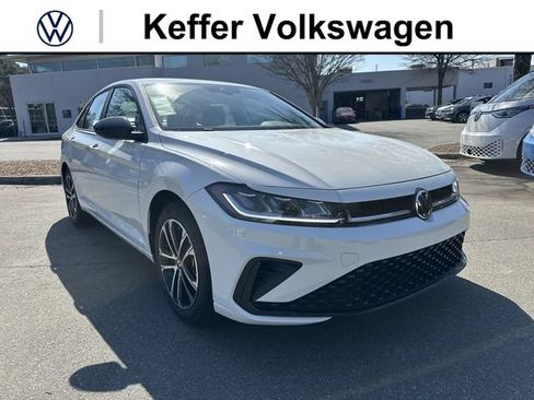 New 2026 Volkswagen Jetta Sport FWD image 7