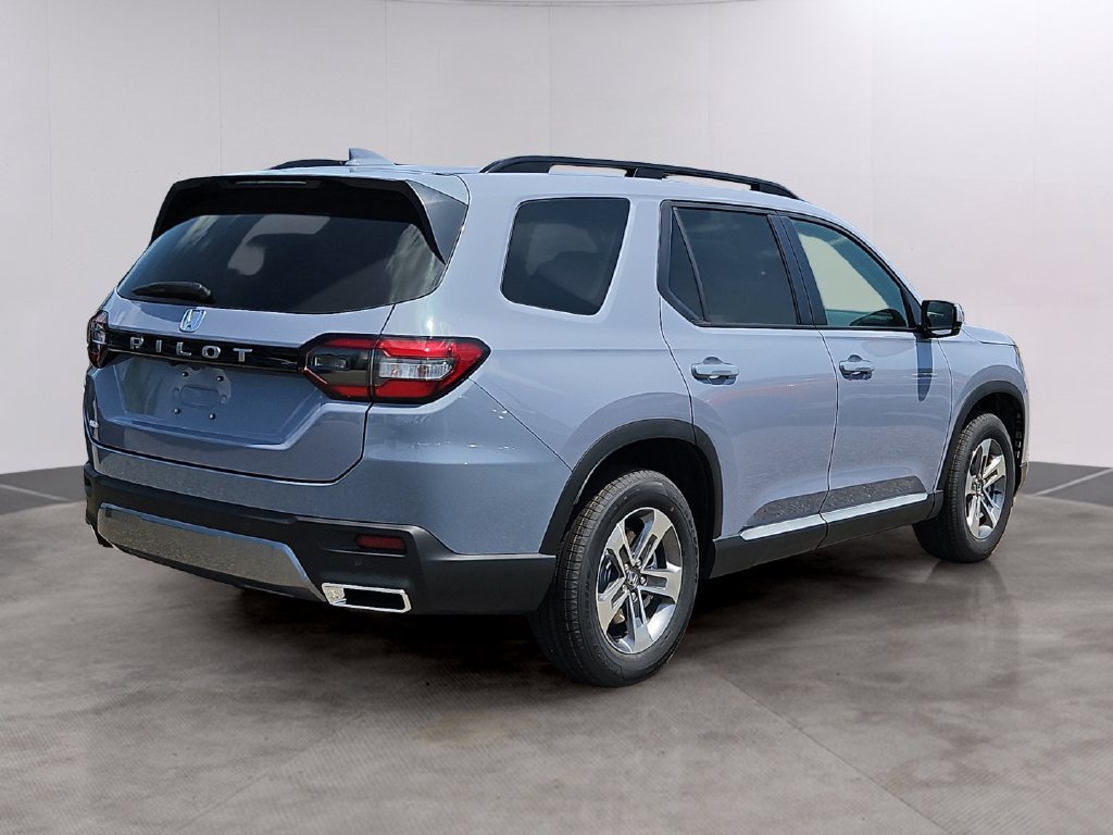 New 2026 Honda Pilot EX-L image 3