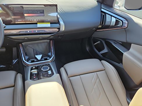 New 2026 BMW X3 xDrive30 w/ Convenience Package image 13