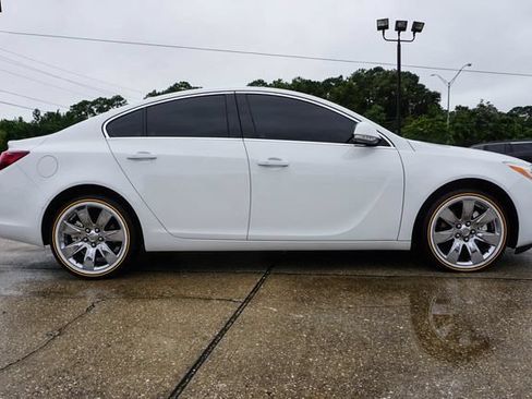 Used 2016 Buick Regal Premium w/ Driver Confidence Package #2 FWD image 3