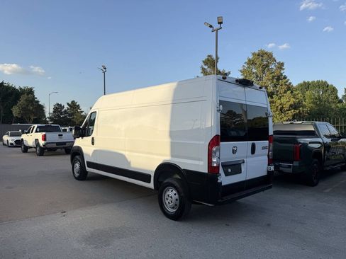 Used 2023 RAM ProMaster 2500 w/ Interior LED Lighting Group FWD image 4