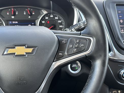 Used 2023 Chevrolet Equinox LT FWD image 20