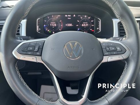 Used 2023 Volkswagen Atlas SE AWD/4WD image 18