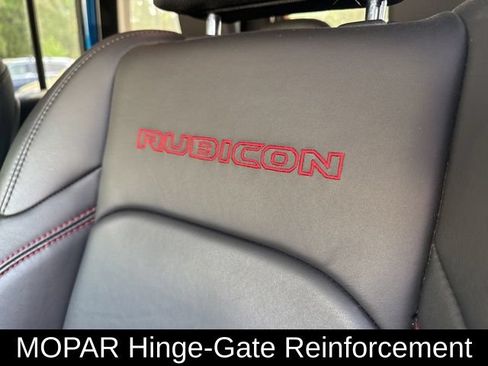 Used 2024 Jeep Wrangler Unlimited Rubicon AWD/4WD image 46