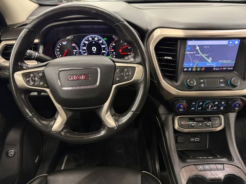 Used 2022 GMC Acadia Denali w/ Trailering Package AWD/4WD image 14