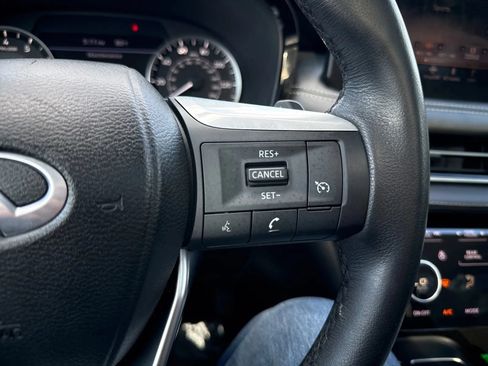 Used 2023 INFINITI QX60 Pure FWD image 19