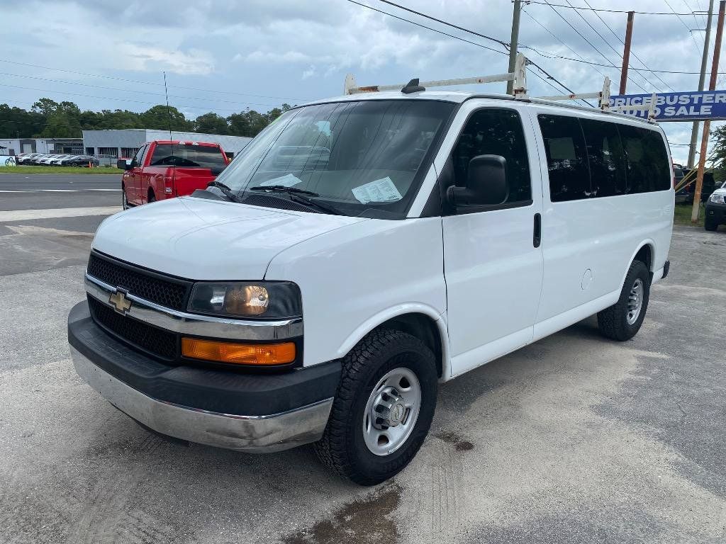 Used 2016 Chevrolet Express 2500 LT w/ LT Preferred Equipment Group RWD image 2