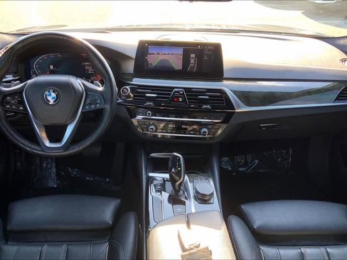 Used 2020 BMW 540i w/ Premium Package image 15