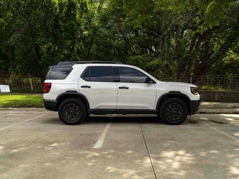 Used 2026 Honda Passport TrailSport Elite image 10
