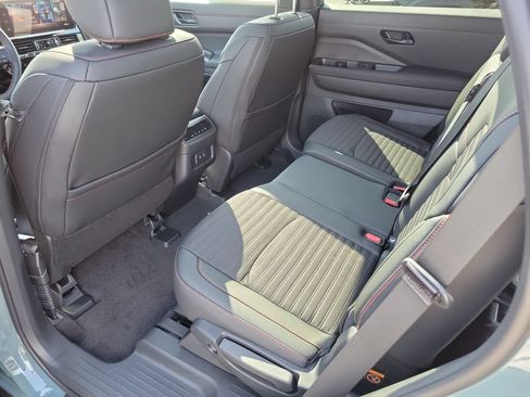 New 2026 Nissan Pathfinder Rock Creek AWD/4WD image 13