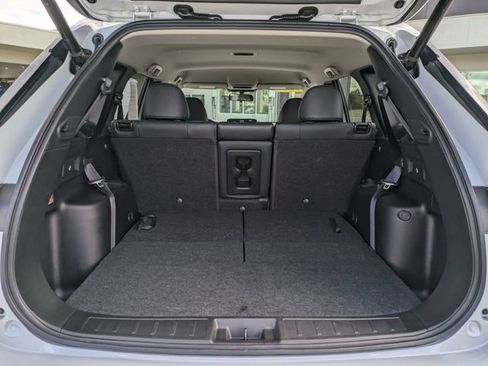 Used 2024 Mitsubishi Outlander SE FWD image 13