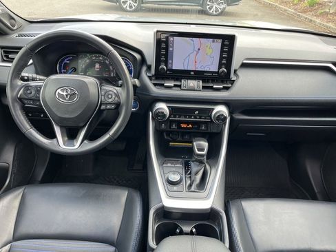 Used 2020 Toyota RAV4 XSE AWD/4WD image 12