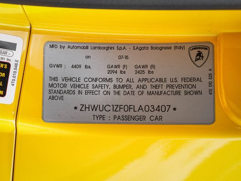 Used 2015 Lamborghini Huracan LP 610-4 AWD/4WD image 37