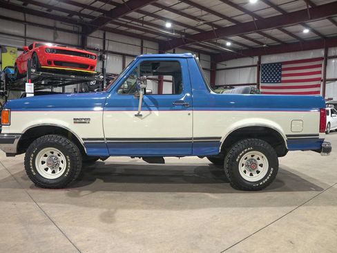 Used 1991 Ford Bronco image 4