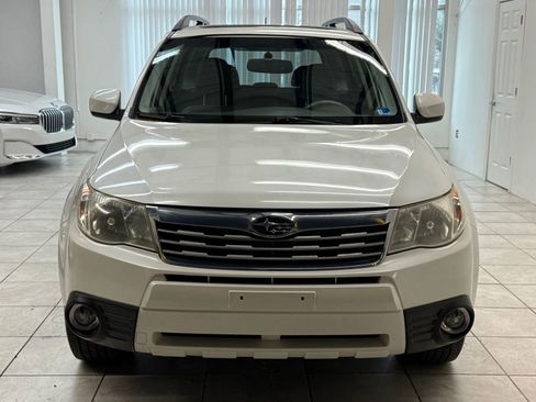 Used 2010 Subaru Forester 2.5X Limited image 2