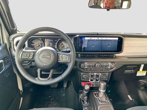 New 2026 Jeep Gladiator Willys AWD/4WD image 24