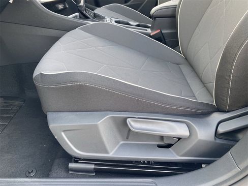 New 2025 Volkswagen Jetta Sport image 16