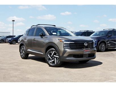 New 2026 Nissan Kicks SV w/ SV Premium Package