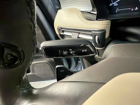Used 2022 Lincoln Corsair AWD w/ Premium Package image 21