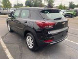 Used 2021 Chevrolet TrailBlazer LS image 2