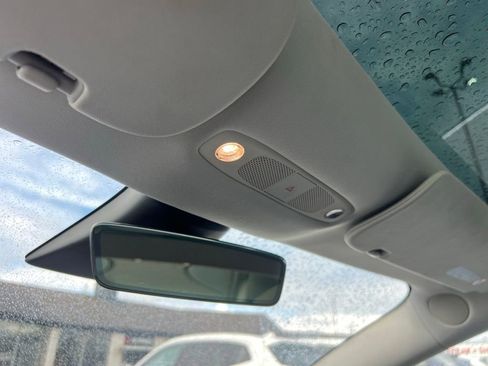 Used 2018 Tesla Model 3 Long Range image 37