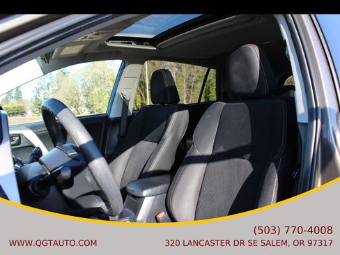 Used 2013 Toyota RAV4 XLE FWD image 12