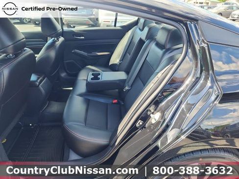 Certified 2022 Nissan Altima 2.5 SR FWD image 21