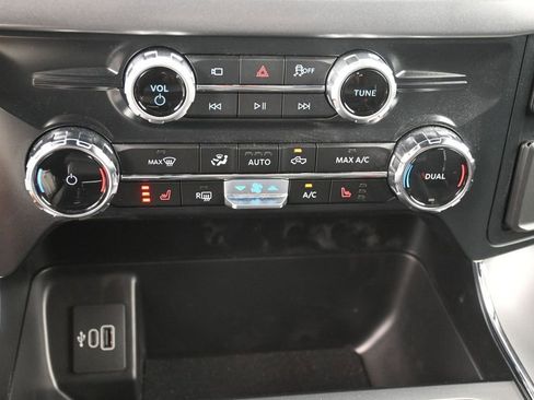 New 2026 Ford F150 XLT w/ Equipment Group 302A MID AWD/4WD image 12