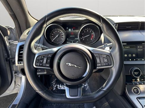 Used 2020 Jaguar F-TYPE Coupe image 27