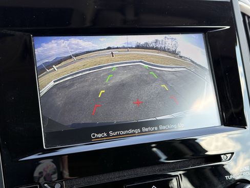 Certified 2023 Subaru Forester Premium w/ Popular Package #2 image 23