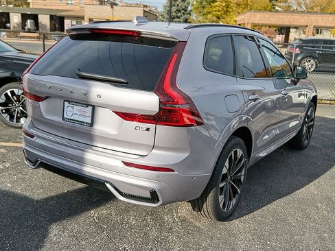 New 2026 Volvo XC60 B5 Plus w/ Protection Package Premier image 9