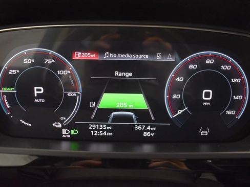 Used 2021 Audi e-tron Premium w/ Convenience Plus Package AWD/4WD image 25