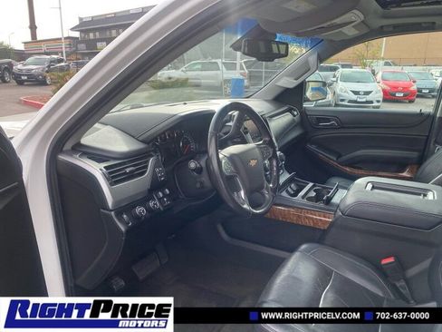 Used 2016 Chevrolet Suburban LTZ image 10