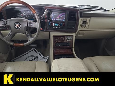 Used 2006 Cadillac Escalade AWD image 19