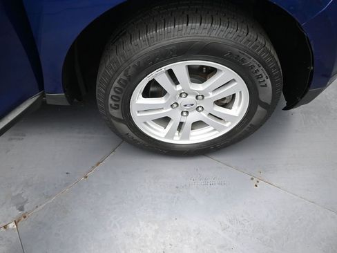 Used 2013 Ford Edge SE image 26