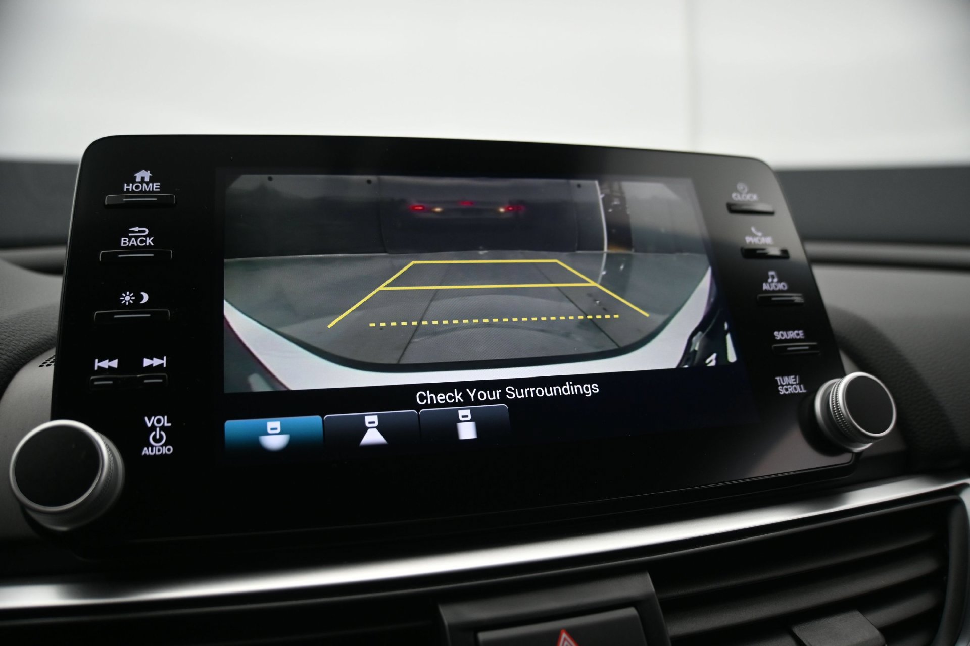 Used 2020 Honda Accord LX image 24