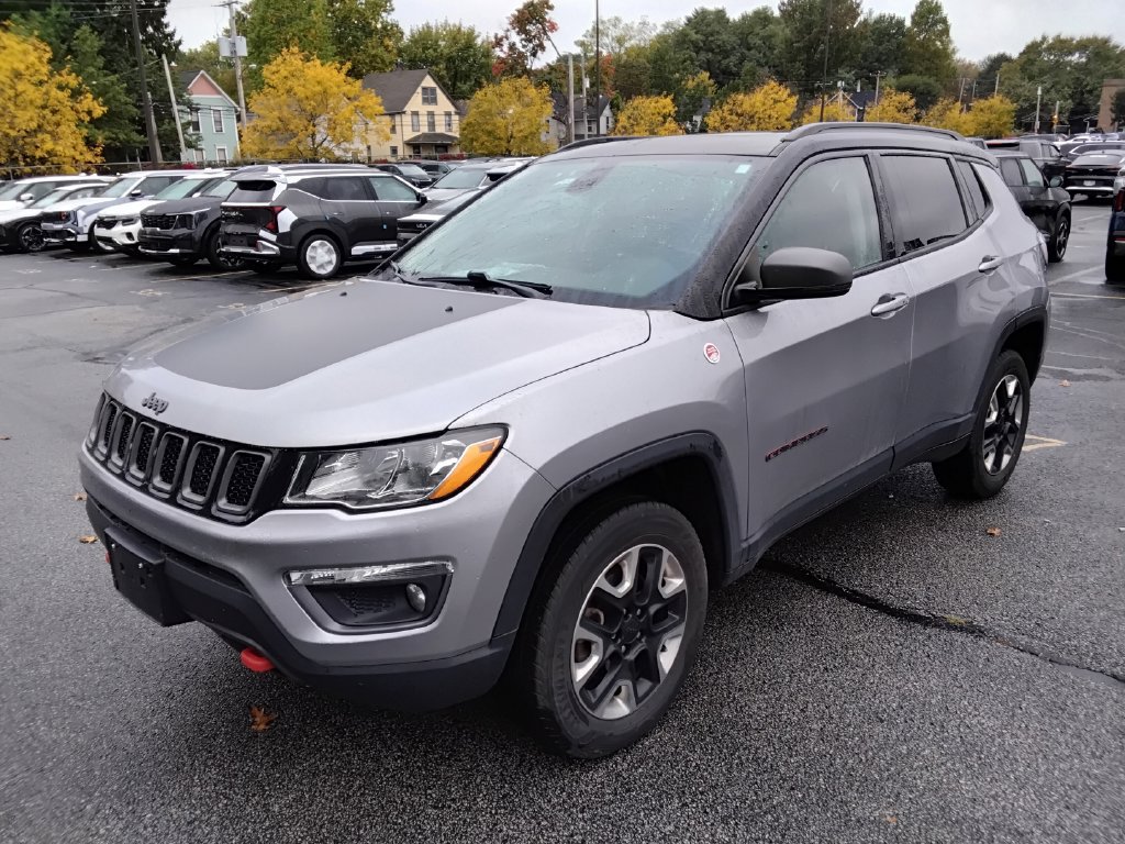 Used 2018 Jeep Compass Trailhawk w/ Navigation Group AWD/4WD image 2