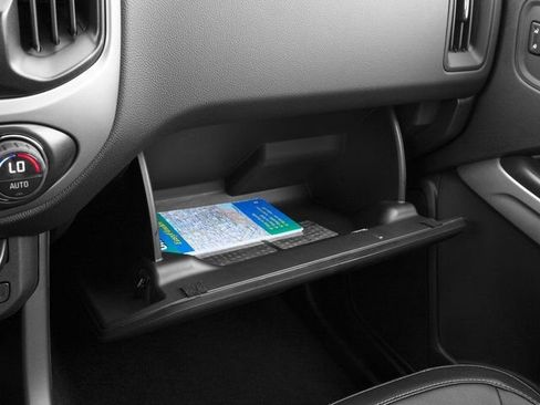 Used 2016 Chevrolet Colorado LT w/ Midnight Edition image 19