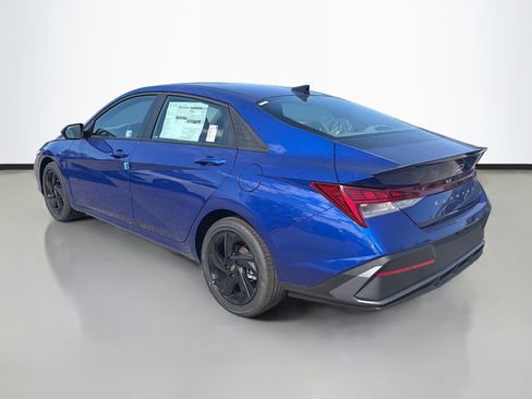 New 2026 Hyundai Elantra Sport image 5