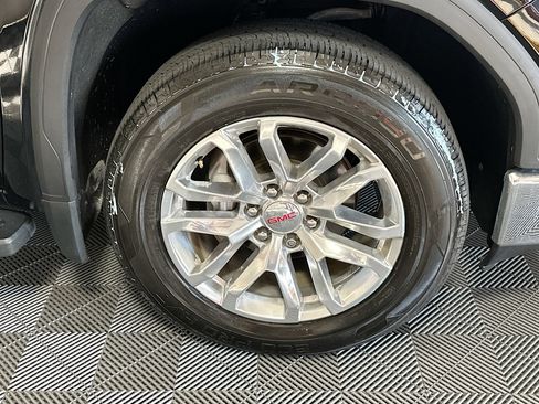 Used 2020 GMC Sierra 1500 SLT w/ SLT Premium Plus Package RWD image 10