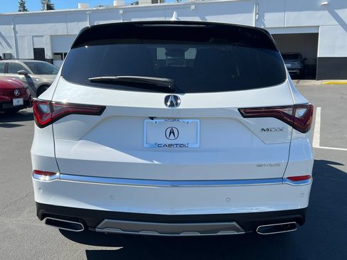 Used 2026 Acura MDX SH-AWD w/ Technology Package image 10