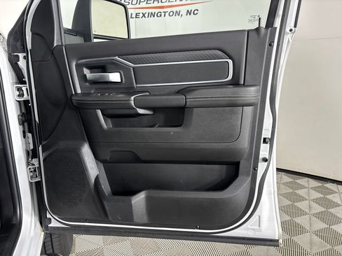 Used 2026 RAM 2500 Big Horn AWD/4WD image 30