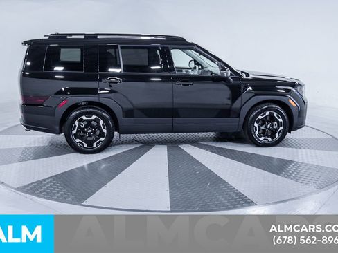 Used 2025 Hyundai Santa Fe SEL image 11