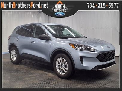 Certified 2022 Ford Escape SE