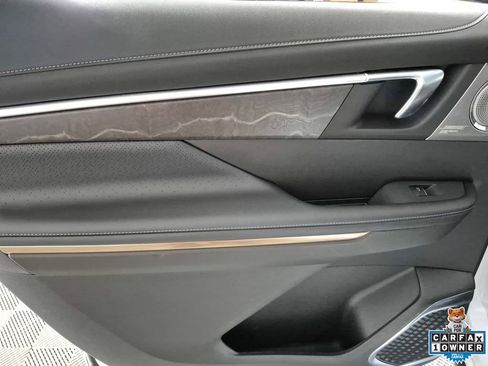 Certified 2025 Buick Enclave Avenir w/ Super Cruise Package FWD image 24