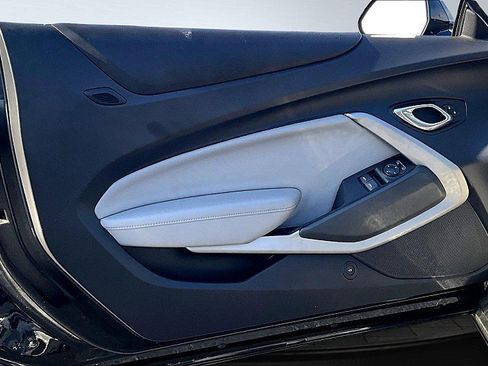 Used 2016 Chevrolet Camaro LT image 22