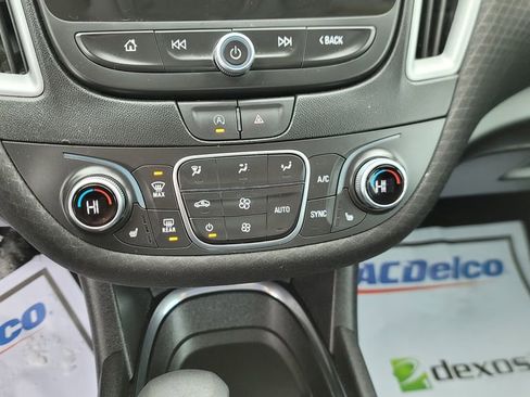 Used 2023 Chevrolet Malibu LT image 22