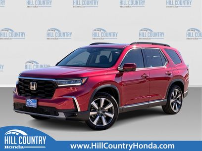 Certified 2025 Honda Pilot Touring