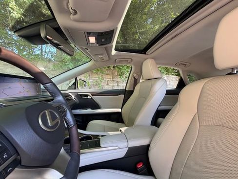 Certified 2022 Lexus RX 350 FWD w/ Premium Package image 16